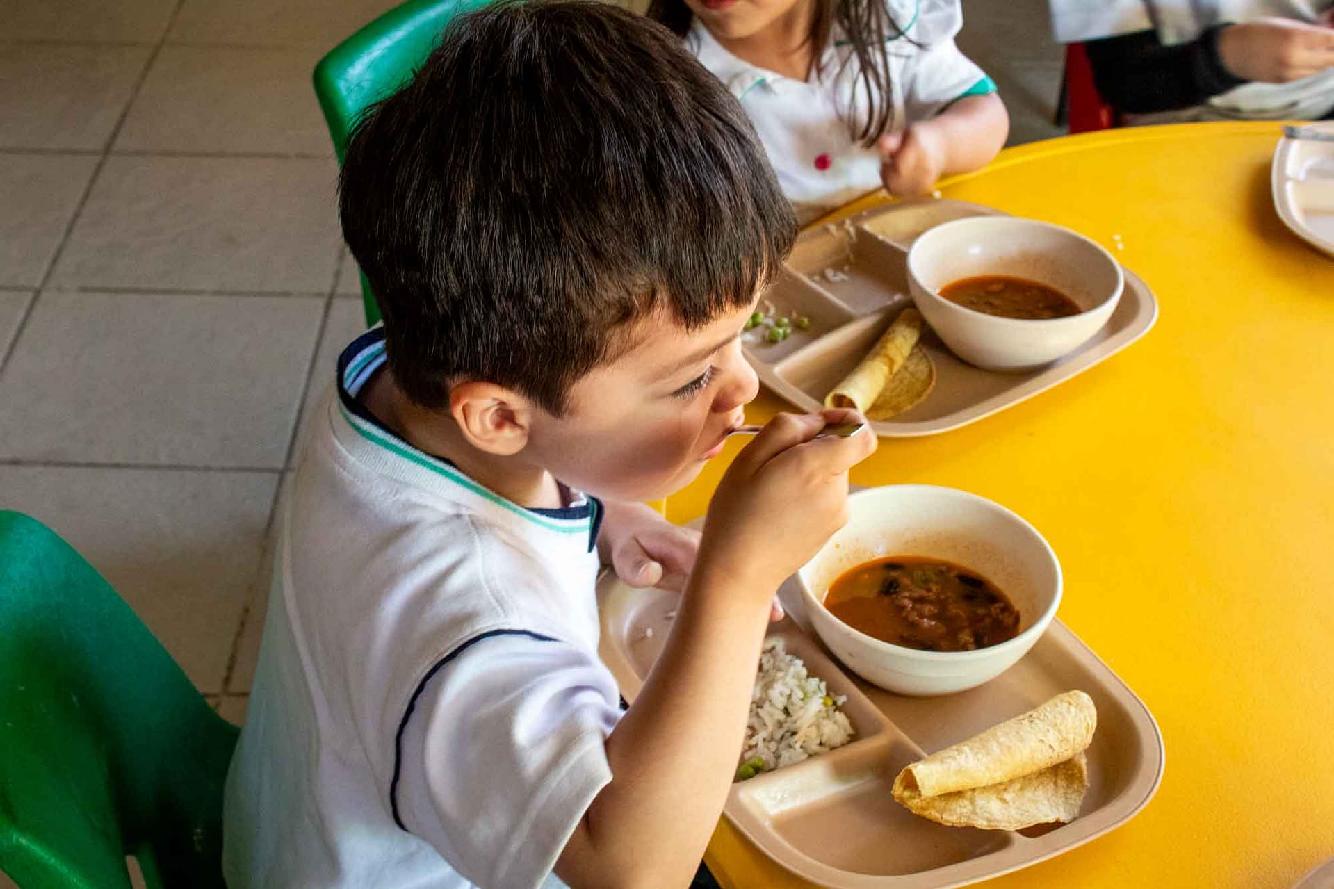 comedor-escolar-instituto-tokani